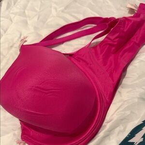 Victoria's Secret Fuchsia Bra